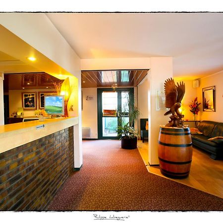 Logis Hotel Horus Restaurant Les Bruyeres Toulenne エクステリア 写真