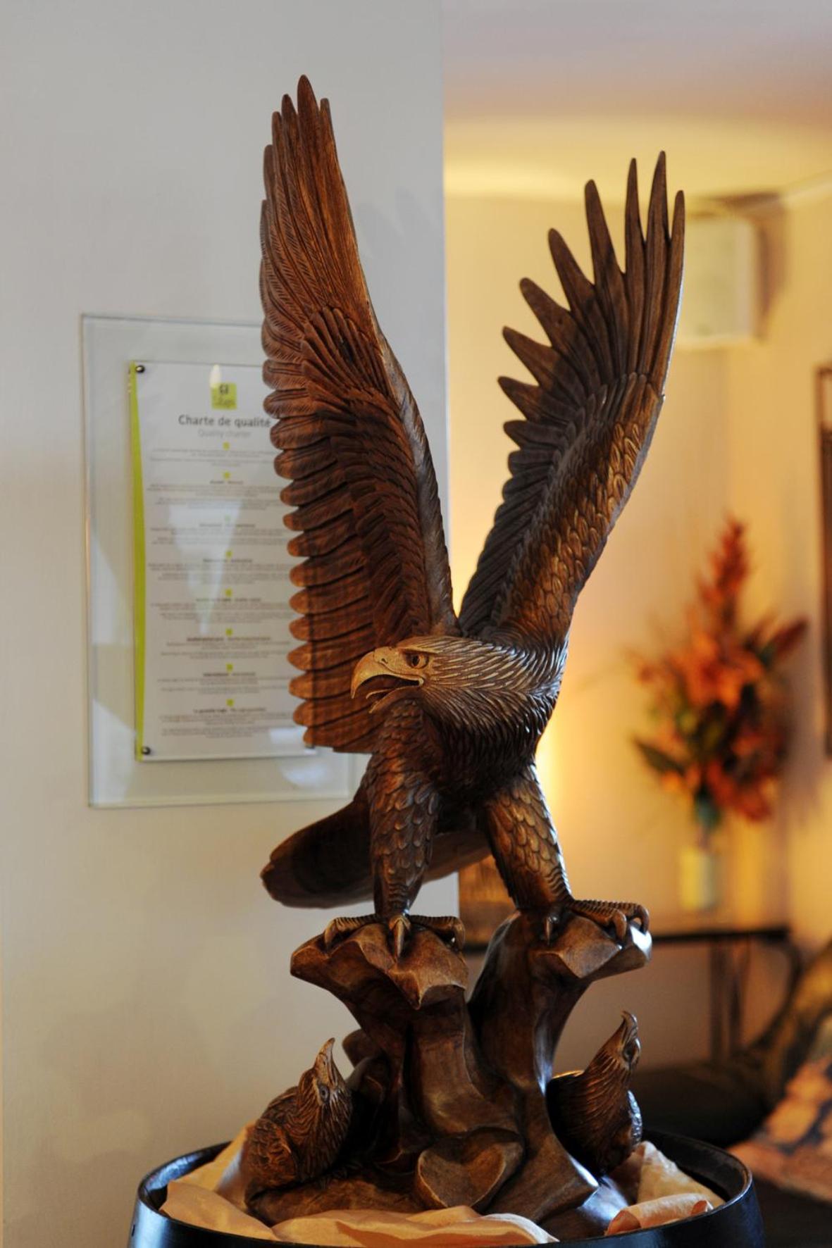 Logis Hotel Horus Restaurant Les Bruyeres Toulenne エクステリア 写真