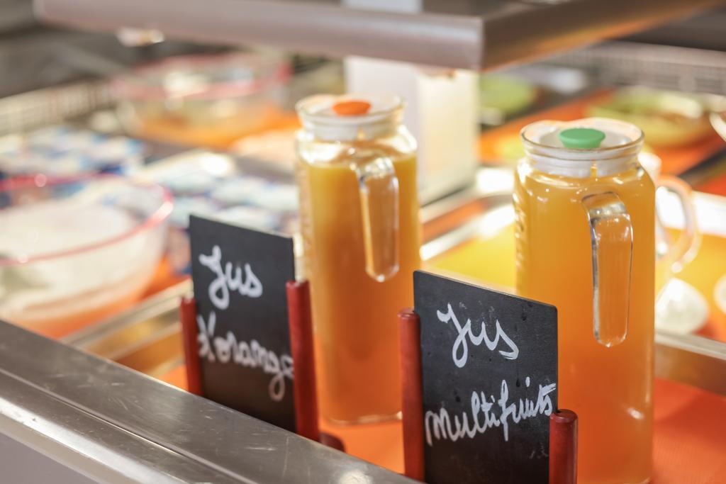 Logis Hotel Horus Restaurant Les Bruyeres Toulenne エクステリア 写真