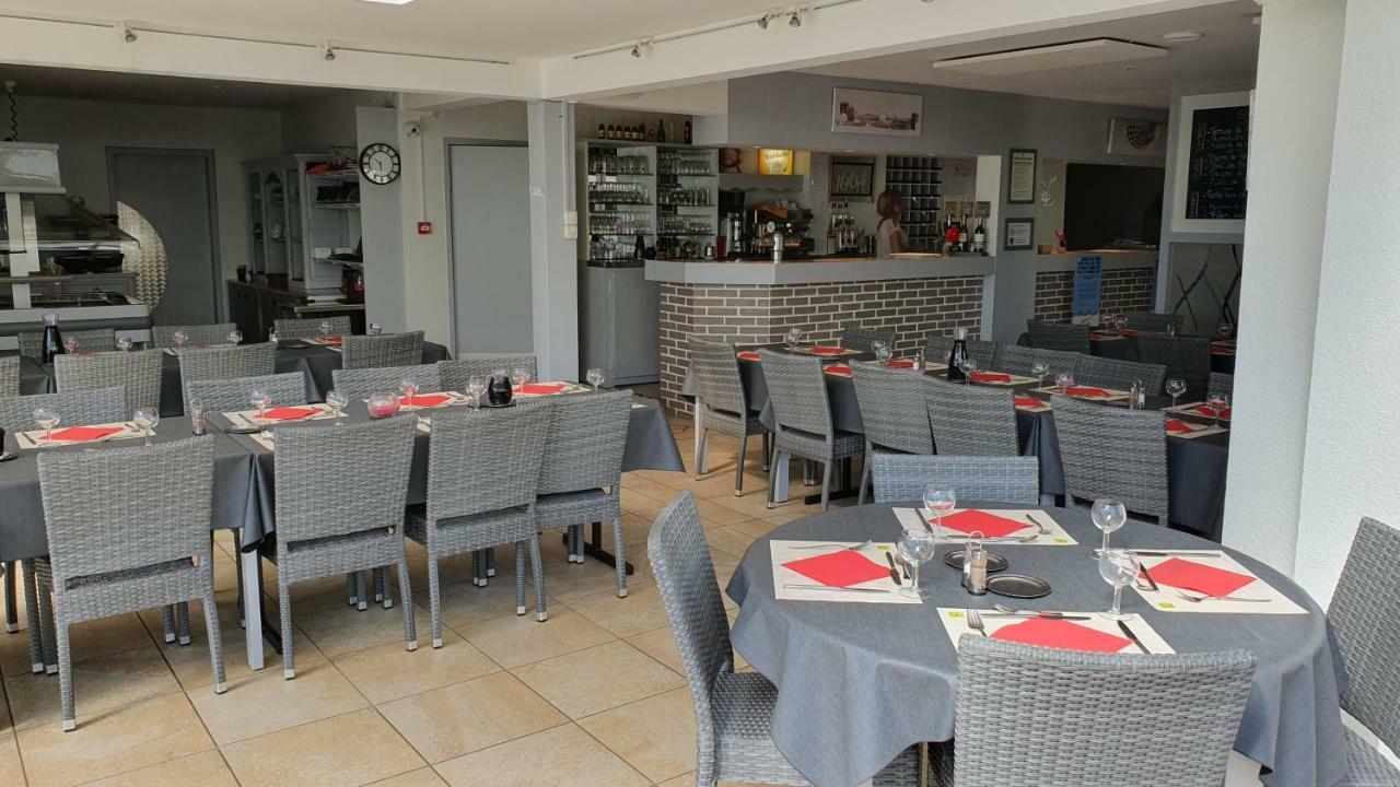 Logis Hotel Horus Restaurant Les Bruyeres Toulenne エクステリア 写真